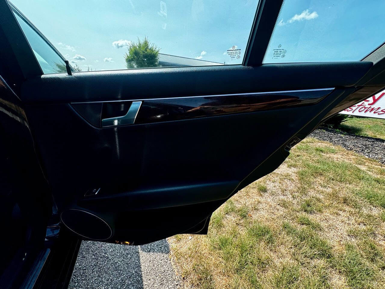 Used 2013 Mercedes-Benz C 300 4MATIC Sedan image 25