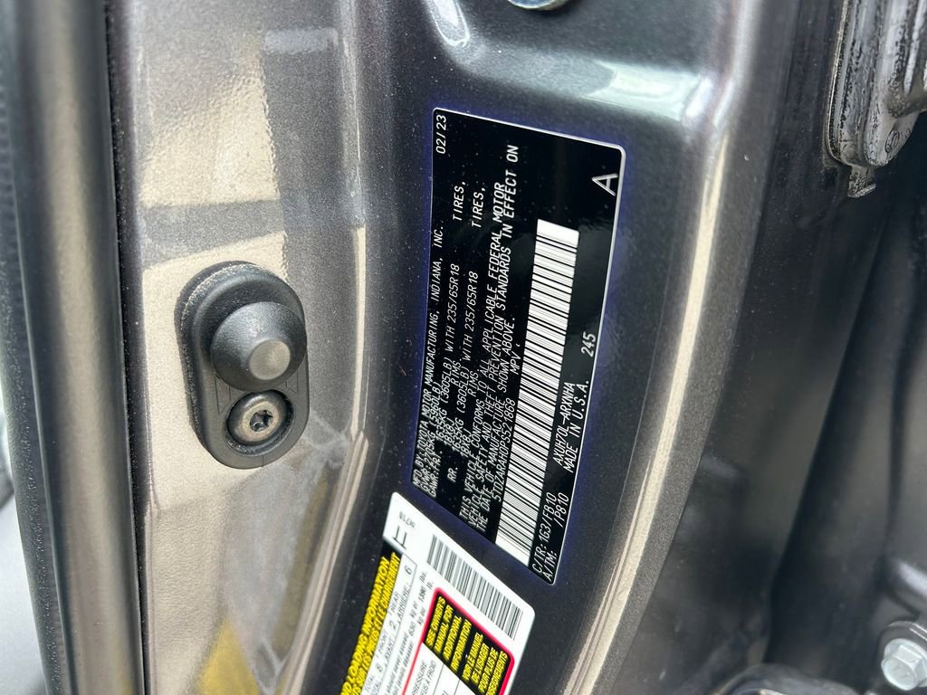 Used 2023 Toyota Highlander LE FWD image 10