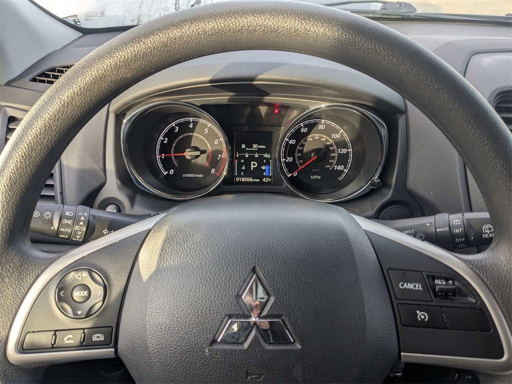 Used 2025 Mitsubishi Outlander Sport ES image 28