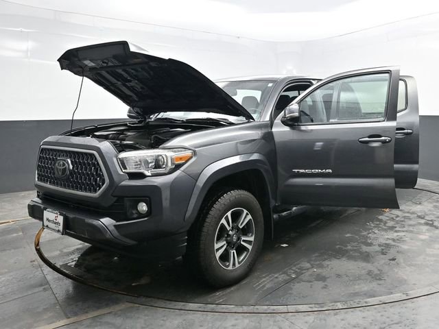 Used 2019 Toyota Tacoma TRD Sport image 34