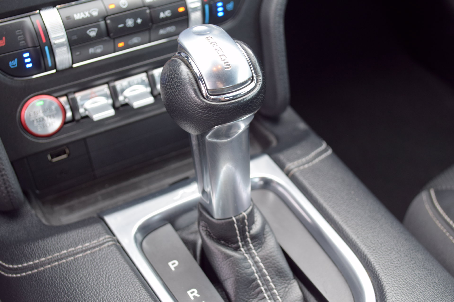 Used 2020 Ford Mustang GT Premium w/ Equipment Group 401A RWD image 10