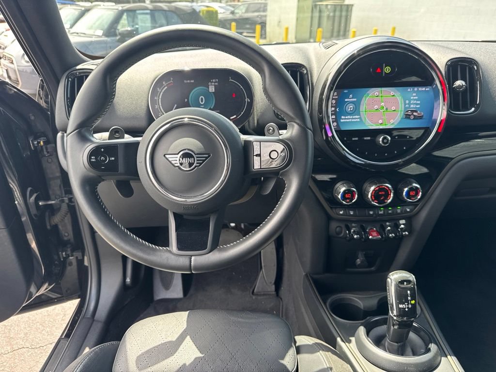 Used 2024 MINI Cooper Countryman S w/ Signature Upholstery Package FWD image 17