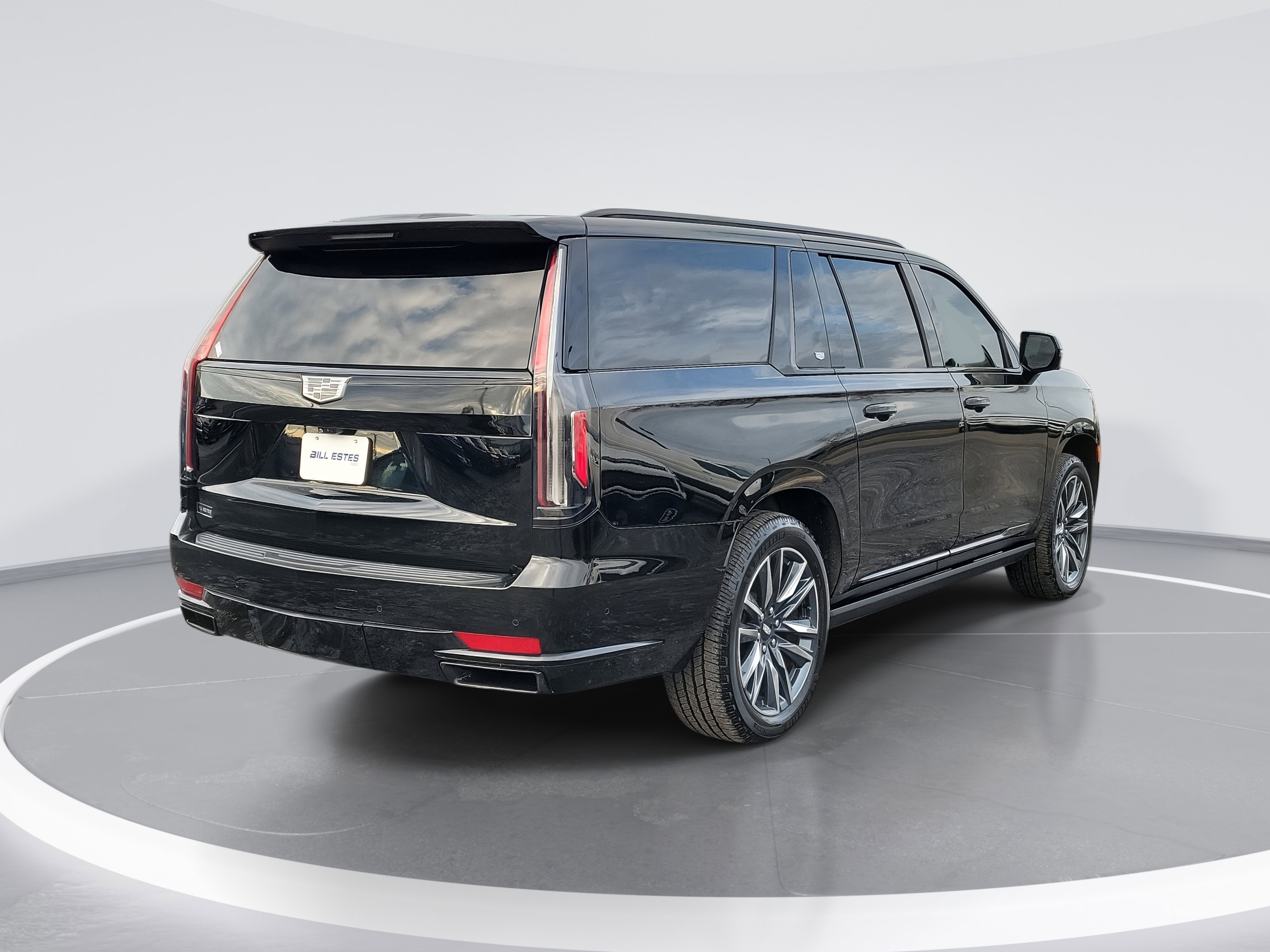 Used 2021 Cadillac Escalade ESV Sport Platinum image 3
