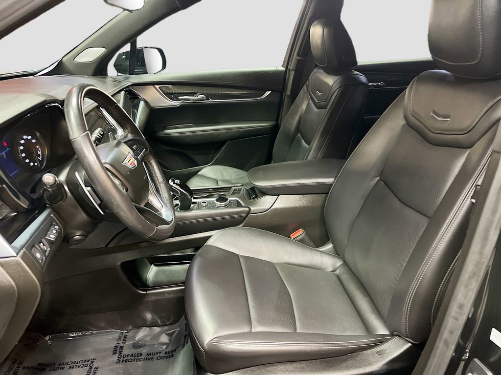 Used 2023 Cadillac XT6 Sport w/ Technology Package image 22