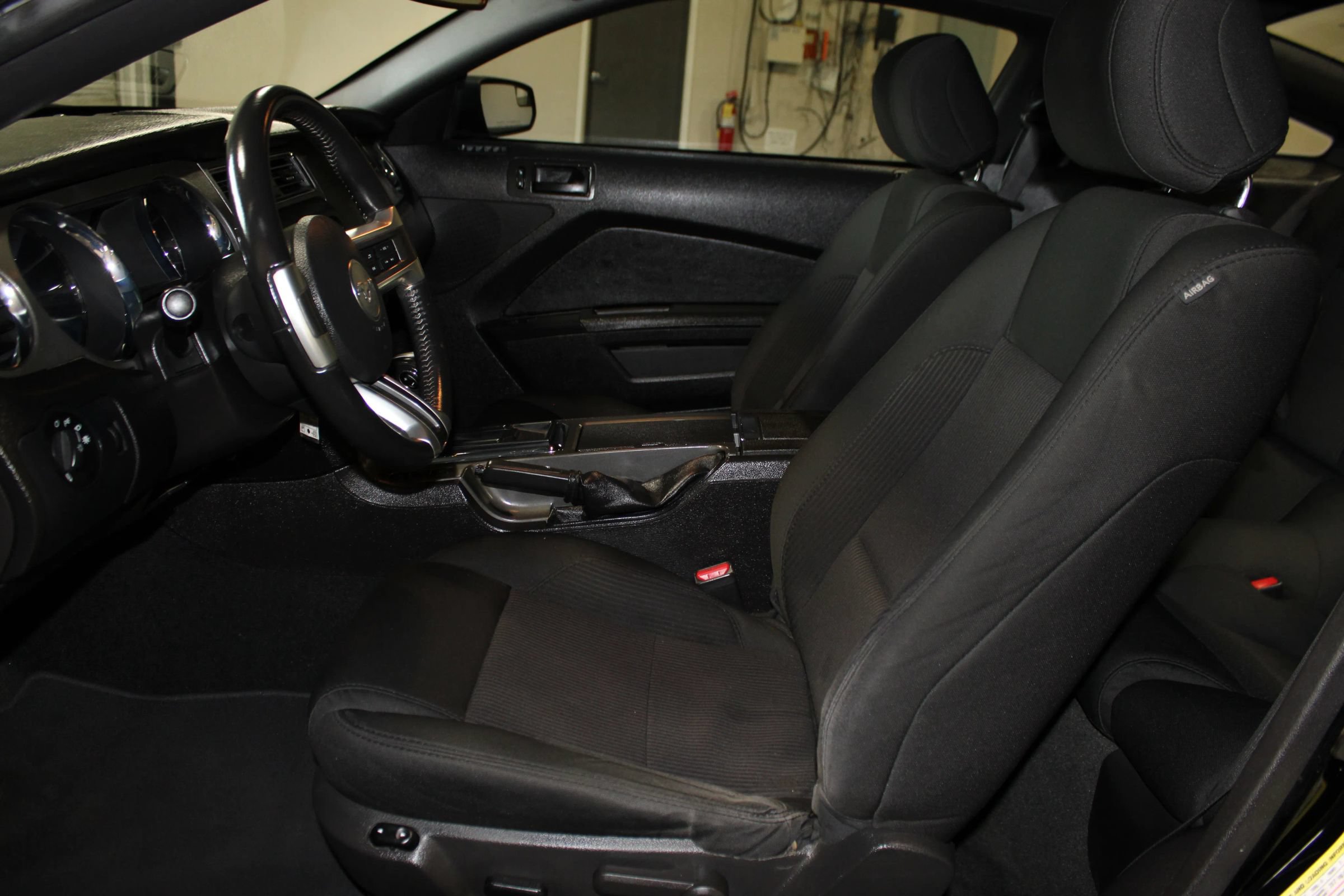 Used 2014 Ford Mustang Coupe w/ Equipment Group 102A RWD image 23