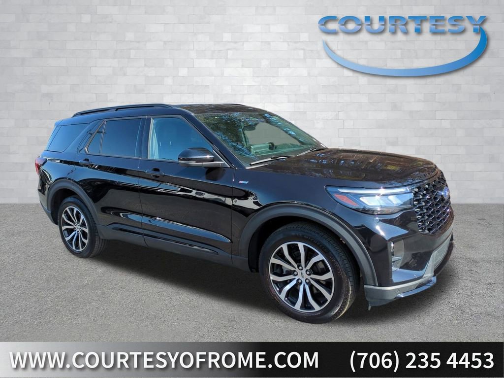 Used 2025 Ford Explorer ST-Line AWD/4WD image 1