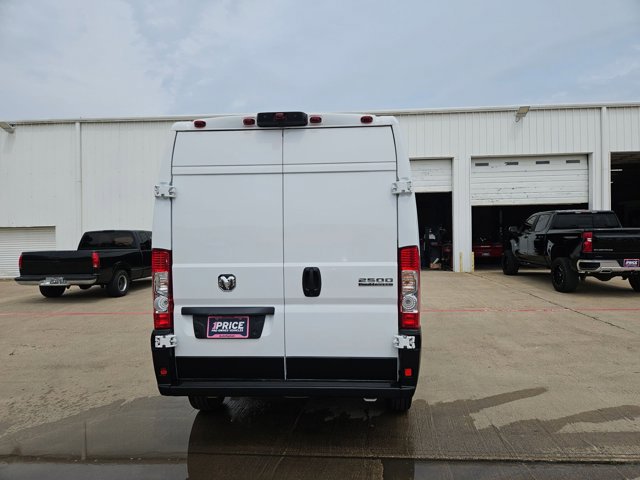 Used 2026 RAM ProMaster 2500 w/ Convenience Group FWD image 7