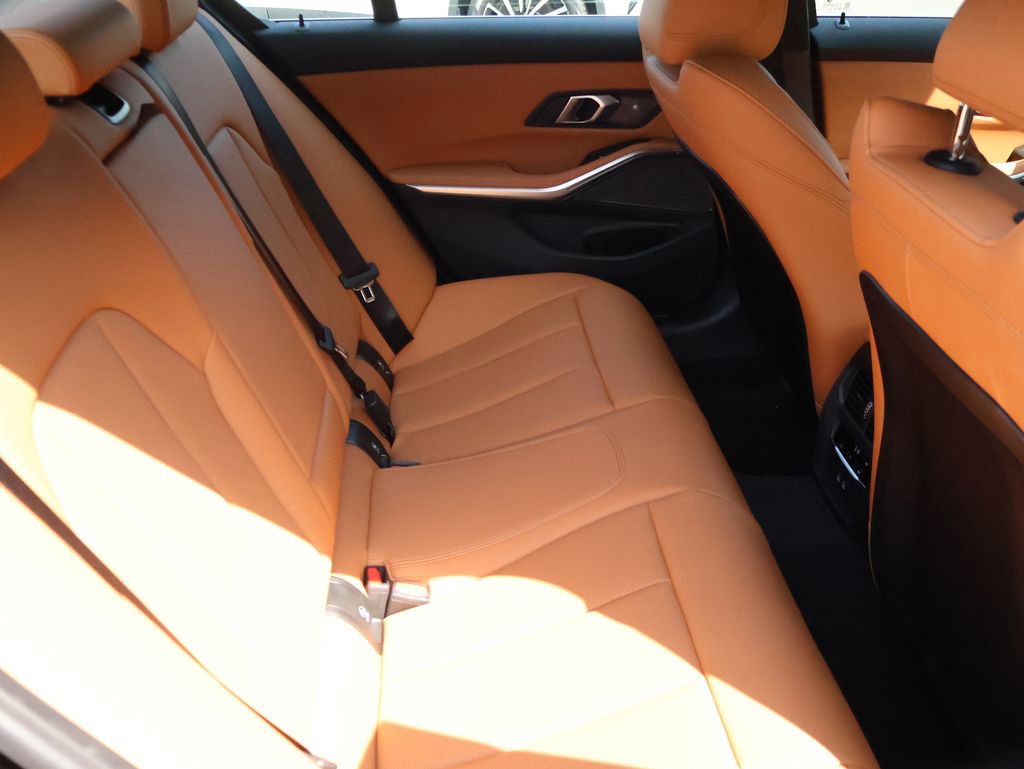 New 2025 BMW 330i xDrive 330i xDrive w/ Premium Package image 16