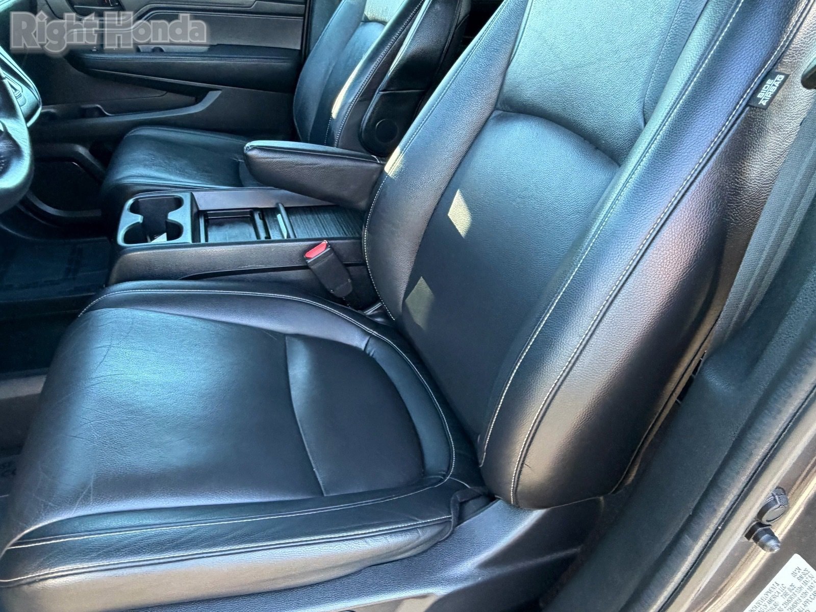 Used 2024 Honda Odyssey EX-L image 24