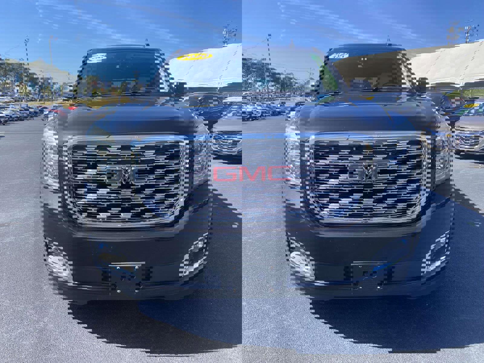 Used 2020 GMC Yukon Denali w/ Enhanced Security Package video 2