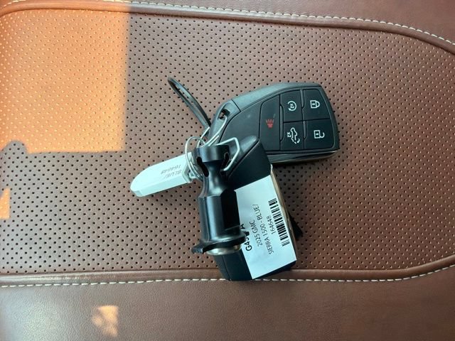 Used 2025 GMC Sierra 1500 Denali Ultimate AWD/4WD image 25