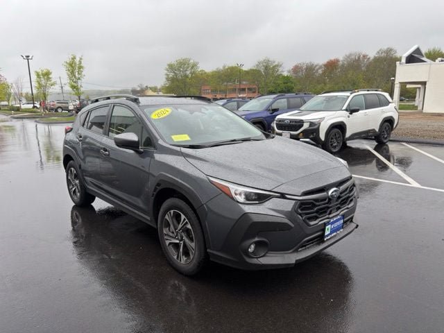 Used 2024 Subaru Crosstrek 2.5i Premium AWD/4WD image 4