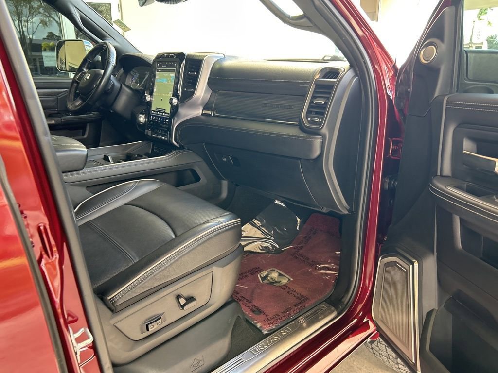 Used 2019 RAM 2500 Limited image 26