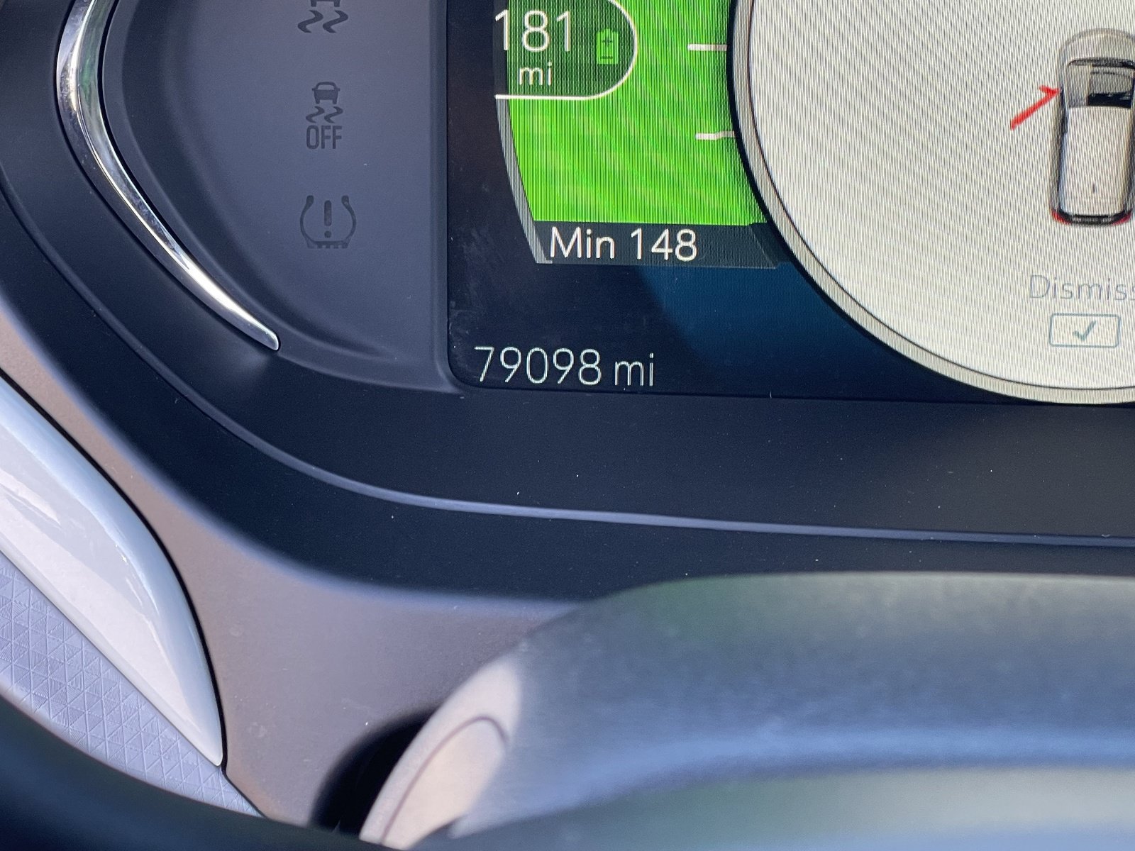 Certified 2020 Chevrolet Bolt Premier w/ Infotainment Package FWD image 33