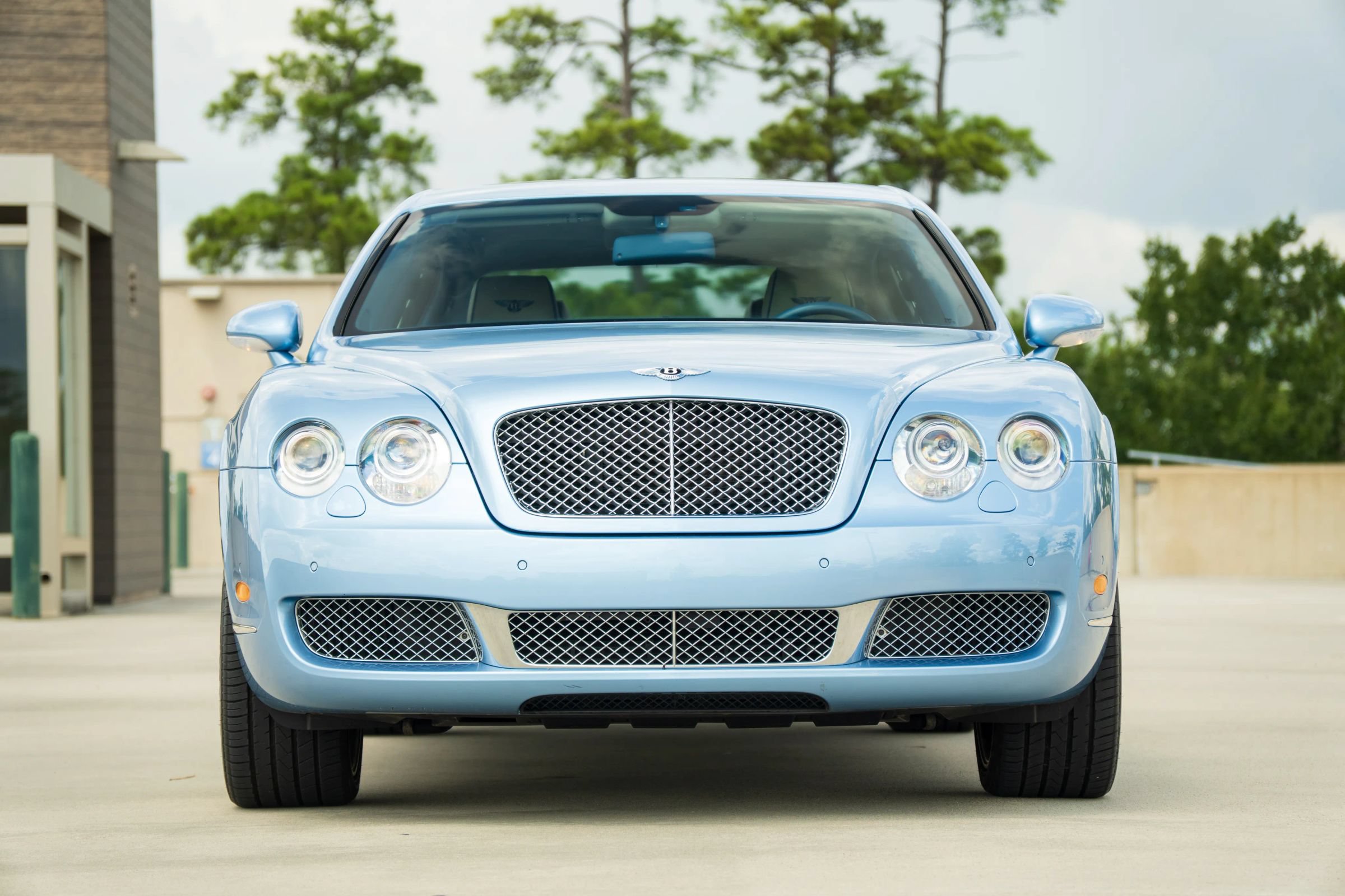 Used 2006 Bentley Flying Spur Flying Spur AWD/4WD image 2