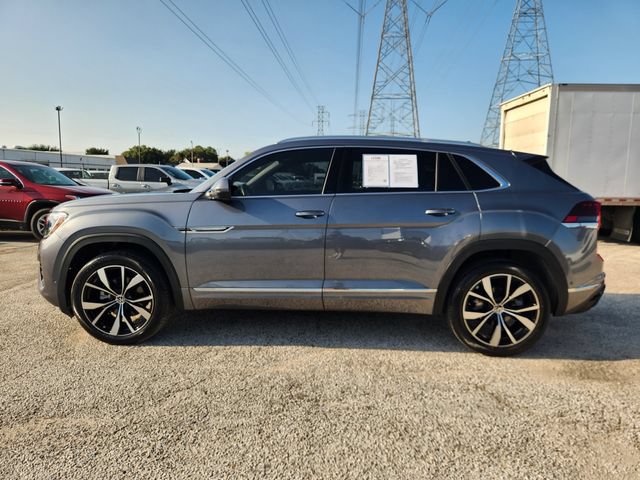 Used 2025 Volkswagen Atlas Cross Sport SEL Premium R-Line AWD/4WD image 4