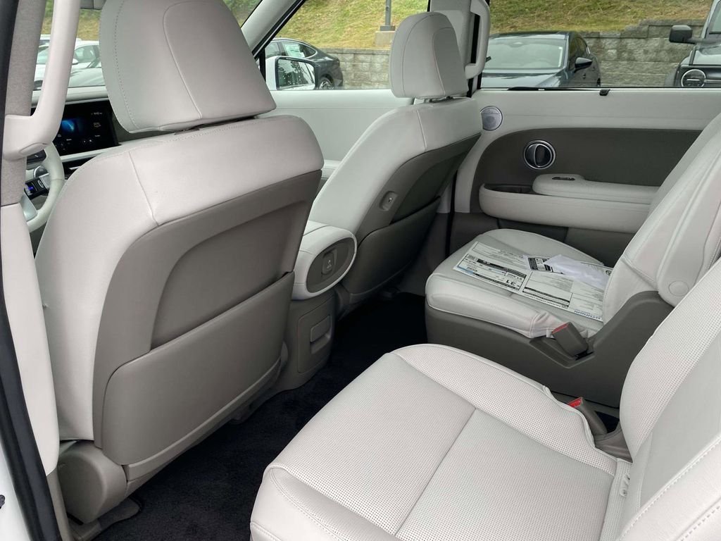 New 2026 Hyundai Palisade Limited FWD image 10