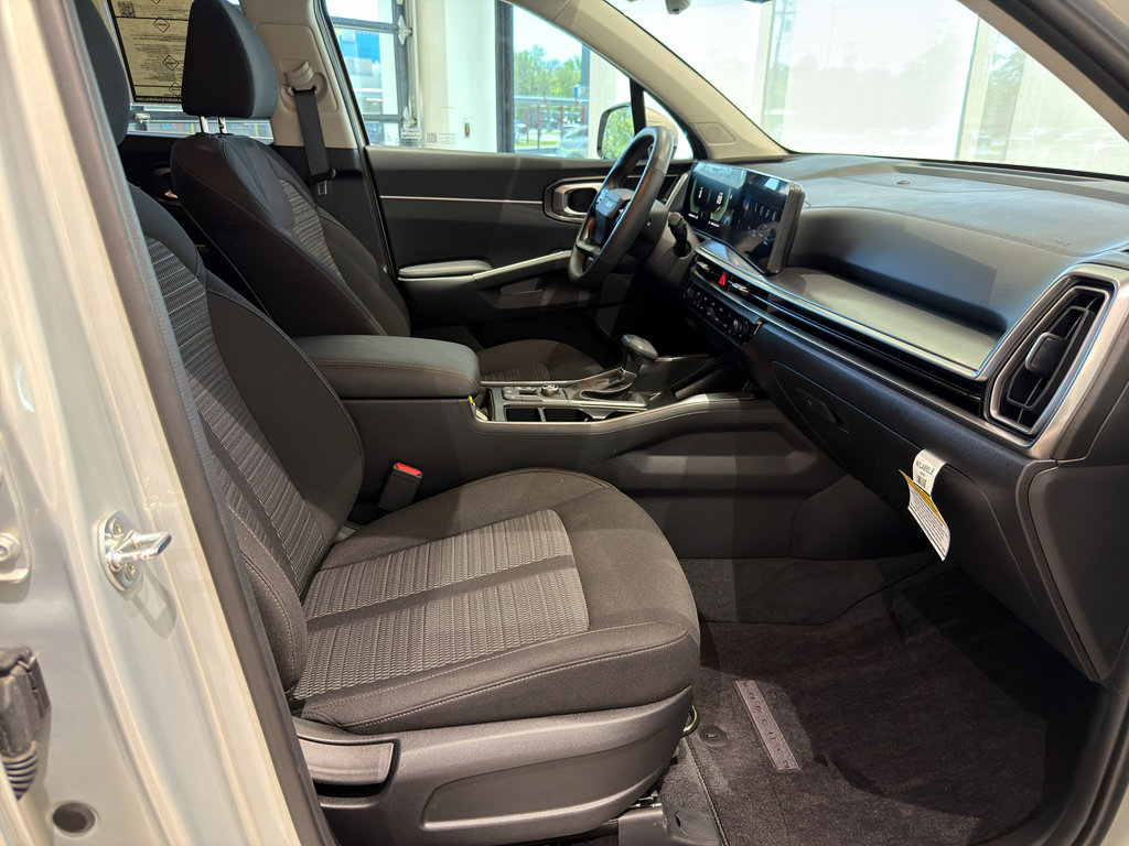 New 2026 Kia Sorento LX image 23