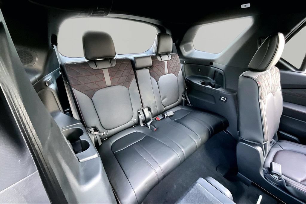 Certified 2026 Honda Pilot Black Edition image 18