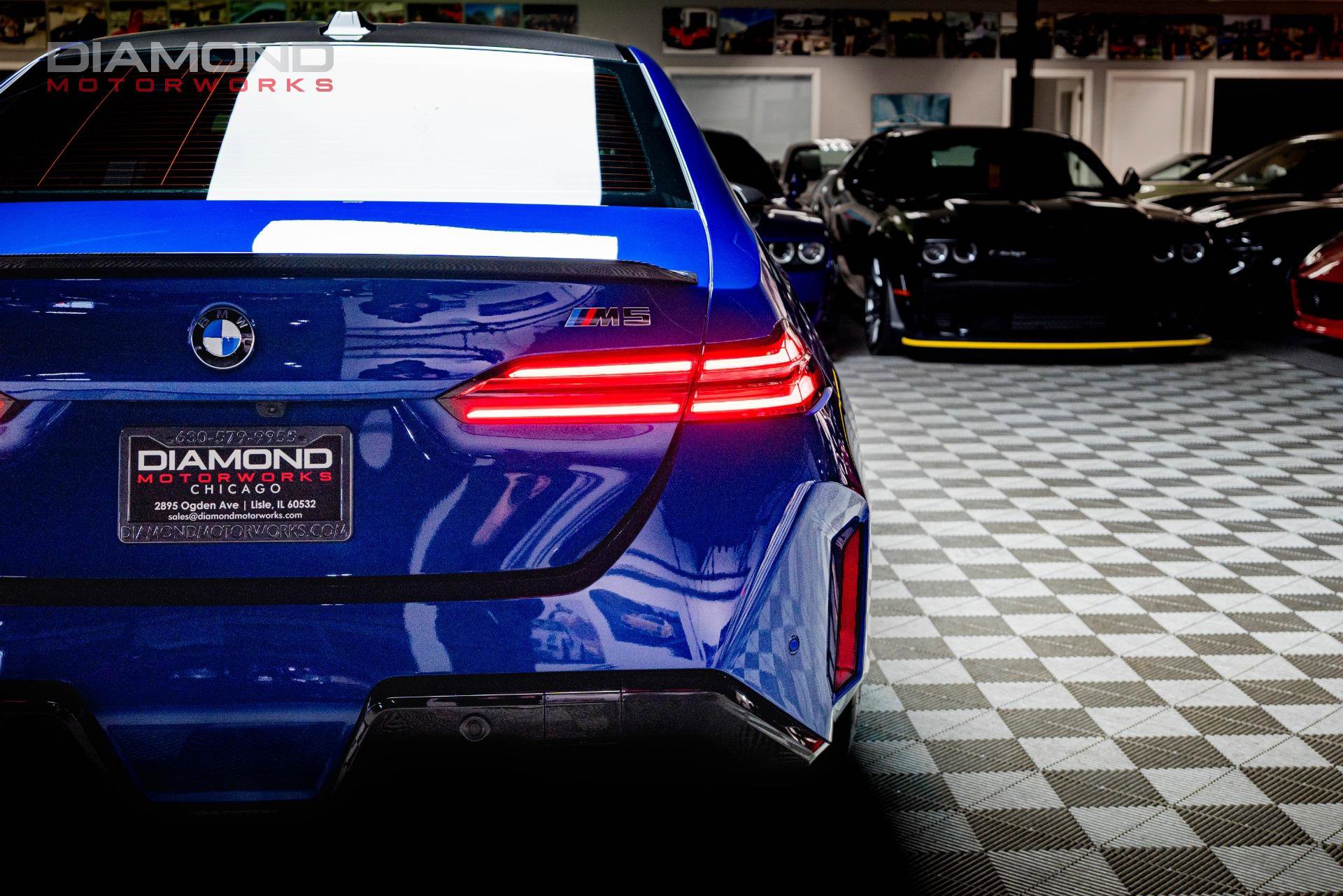 Used 2025 BMW M5 w/ Carbon Package image 73