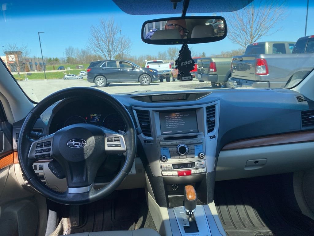 Used 2014 Subaru Outback 2.5i Limited image 7