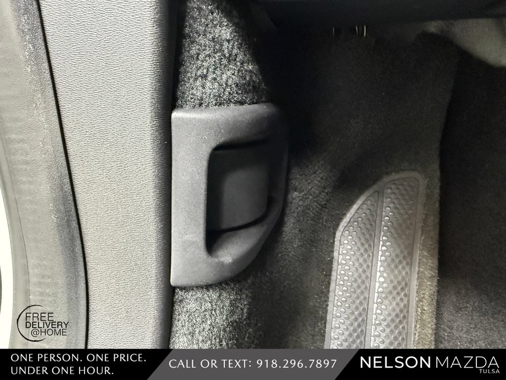 Used 2016 Volvo XC60 T5 w/ Proximity Package FWD image 25