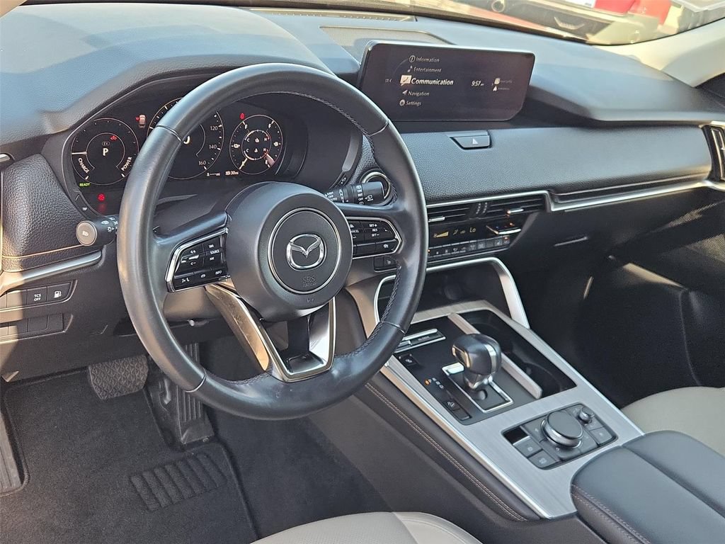 Used 2024 MAZDA CX-90 Plug-In Hybrid w/ Preferred AWD/4WD image 2