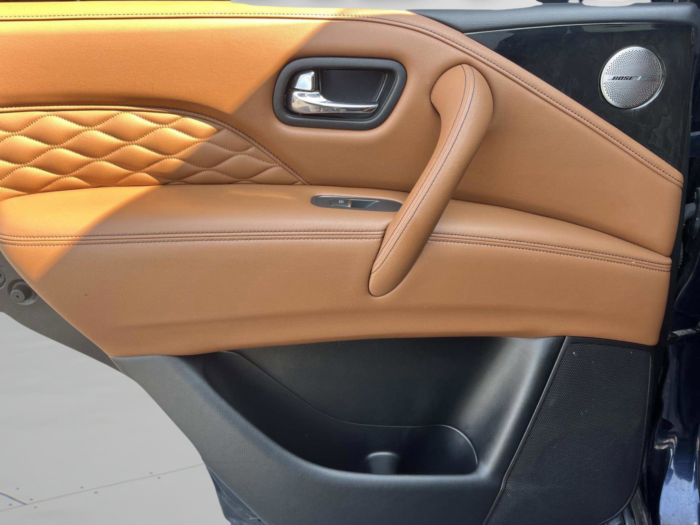 Used 2021 INFINITI QX80 Sensory w/ All-Season Package image 37