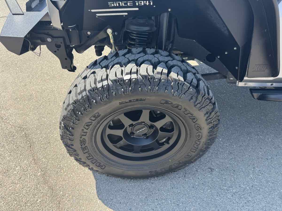 Used 2018 Jeep Wrangler Unlimited Sport S image 21