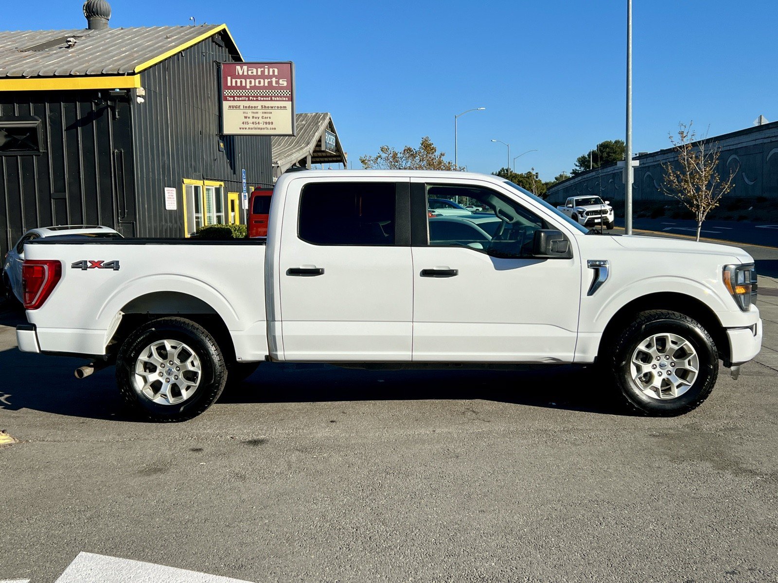 Used 2023 Ford F150 XLT AWD/4WD image 4