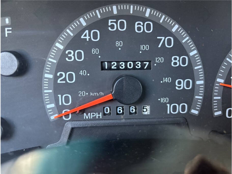 Used 1998 Ford F150 4x4 SuperCab image 9