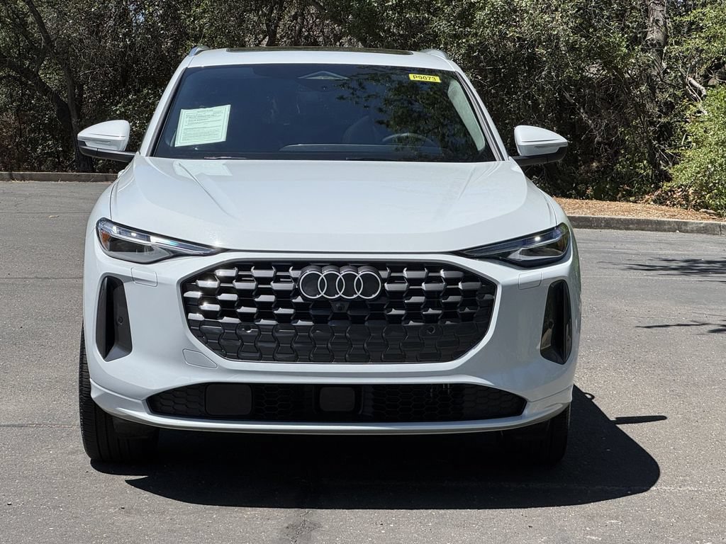 Used 2025 Audi Q5 Premium Plus w/ Premium Plus AWD/4WD image 10