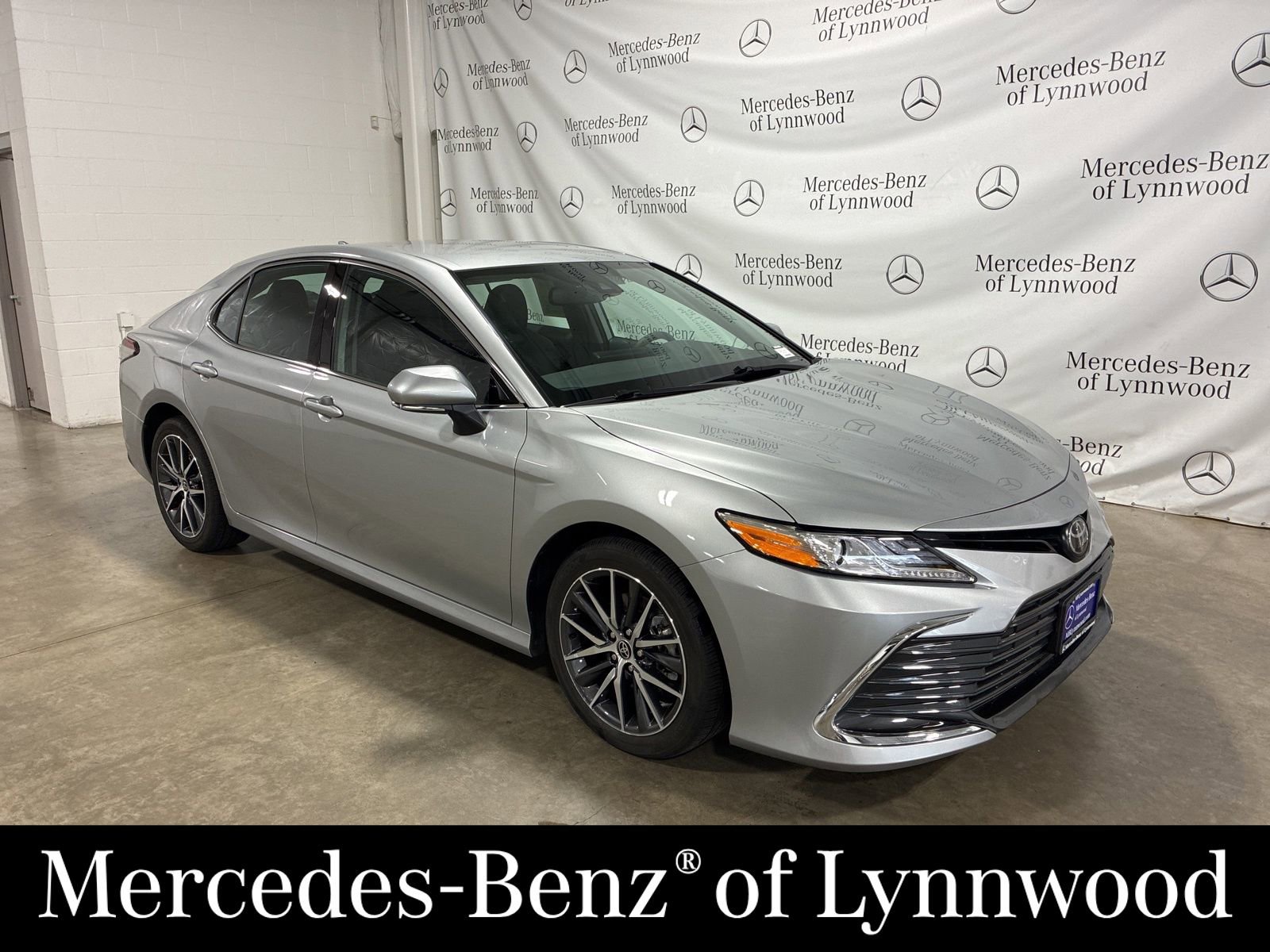Used 2023 Toyota Camry XLE