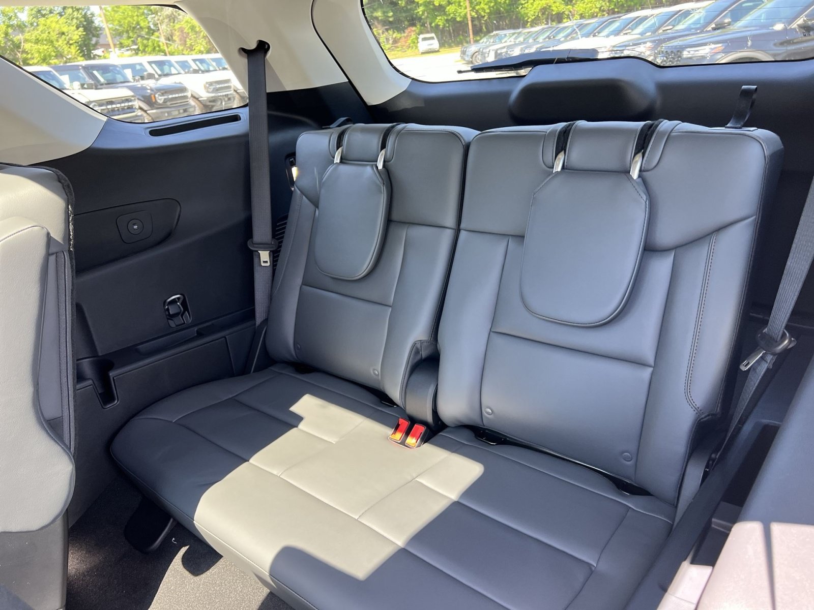 New 2026 Ford Explorer Active w/ Active Comfort Package AWD/4WD image 26