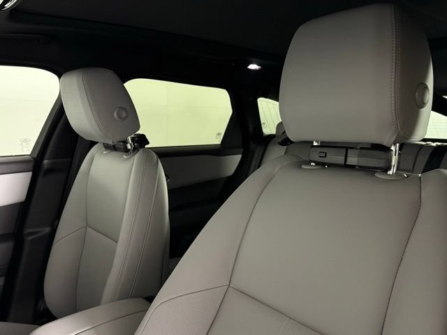 Certified 2026 Land Rover Range Rover Velar Dynamic SE AWD/4WD image 18