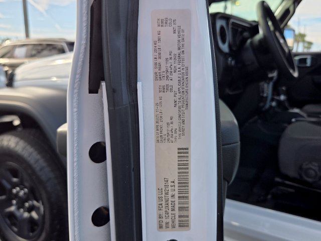 Certified 2026 Jeep Wrangler Sport AWD/4WD image 19