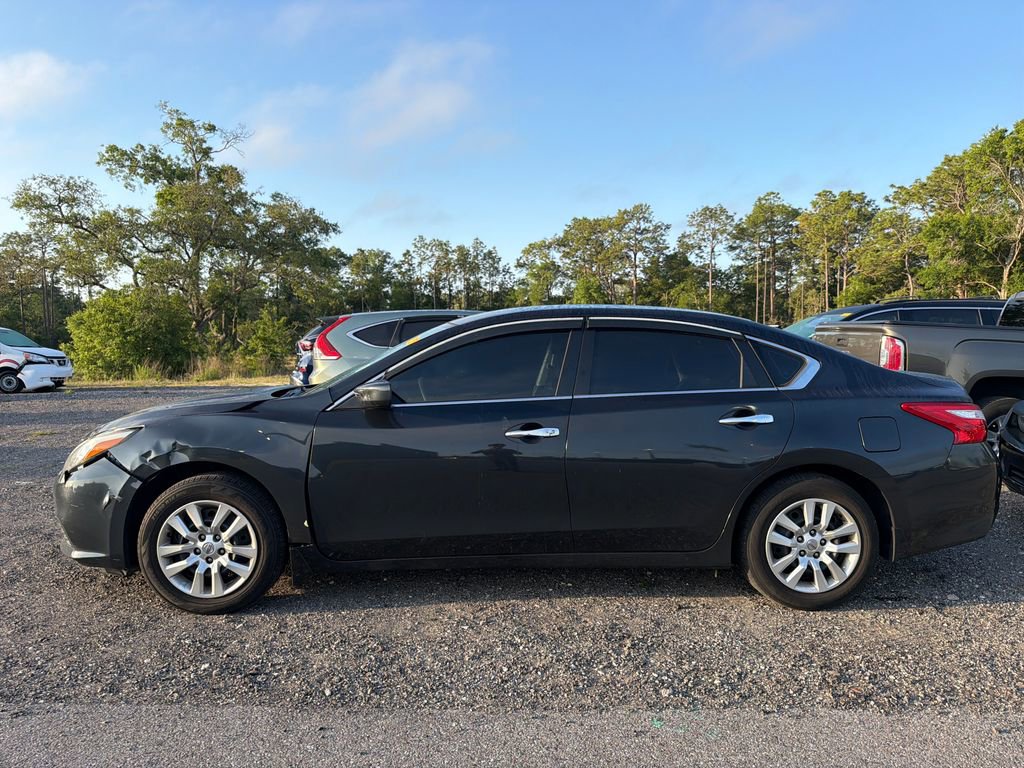 Used 2016 Nissan Altima 2.5 S w/ Power Driver Seat Package FWD image 8