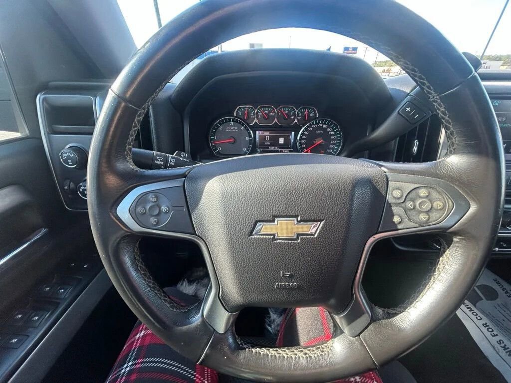 Used 2018 Chevrolet Silverado 1500 LT w/ All Star Edition AWD/4WD image 27