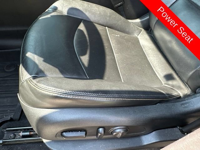 Used 2020 Chevrolet Equinox LT w/ Sport Edition AWD/4WD image 33