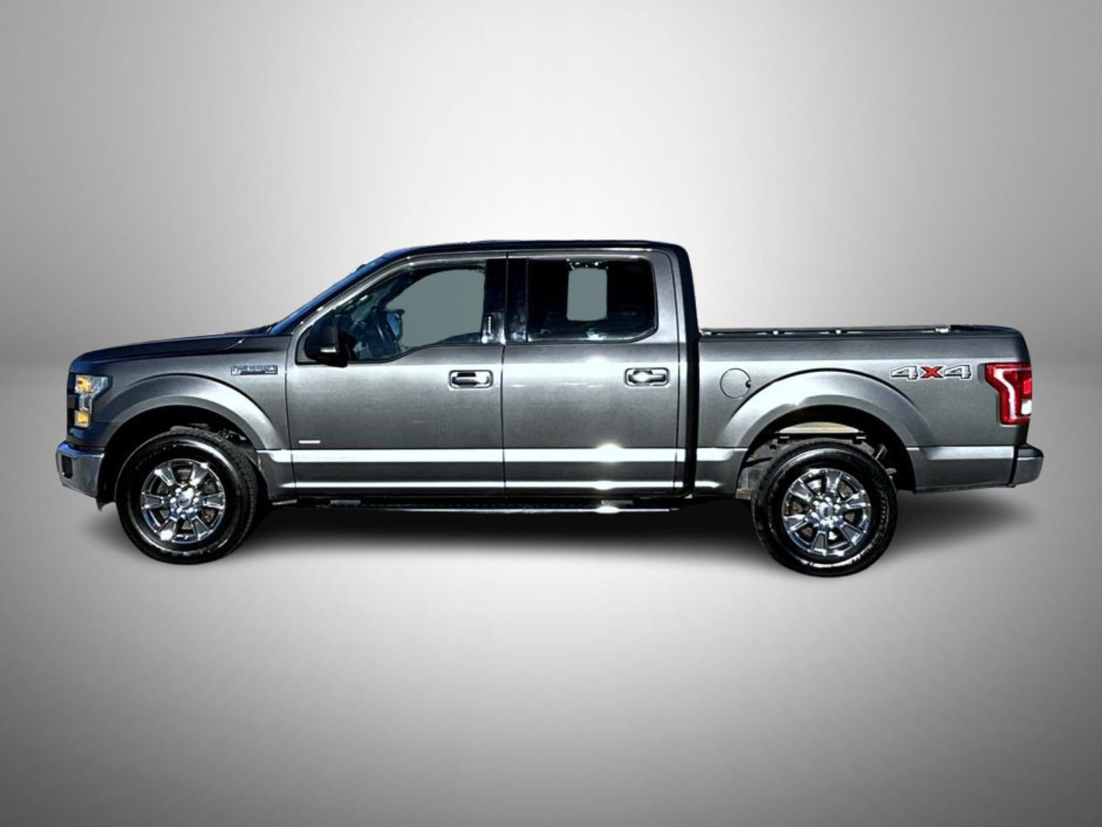 Used 2016 Ford F150 XLT w/ Equipment Group 302A Luxury image 8