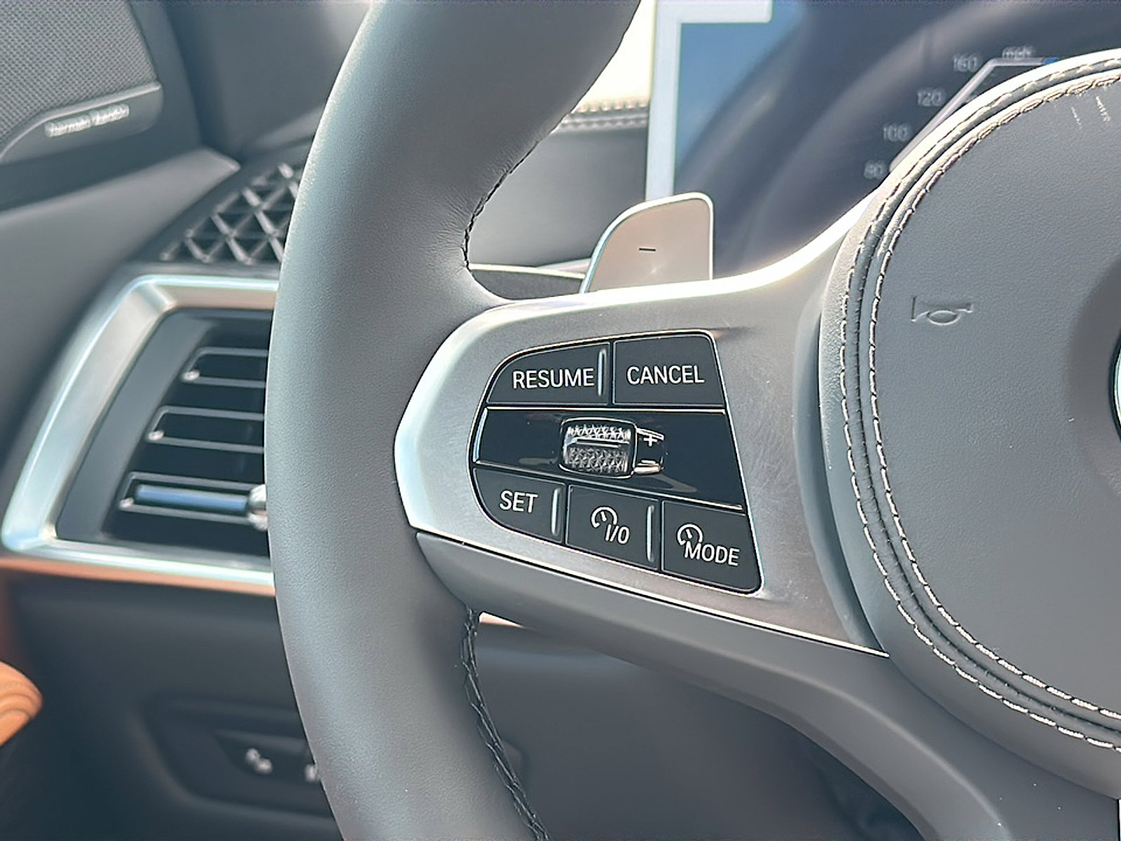 New 2026 BMW X5 sDrive40i w/ M Sport Package image 19