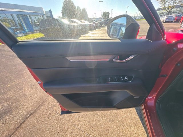 Used 2020 MAZDA CX-5 Signature AWD/4WD image 11