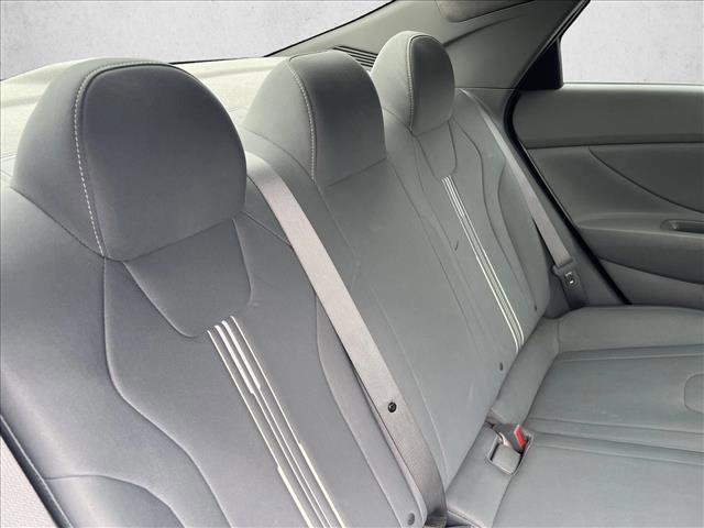 Used 2023 Hyundai Elantra SEL image 23