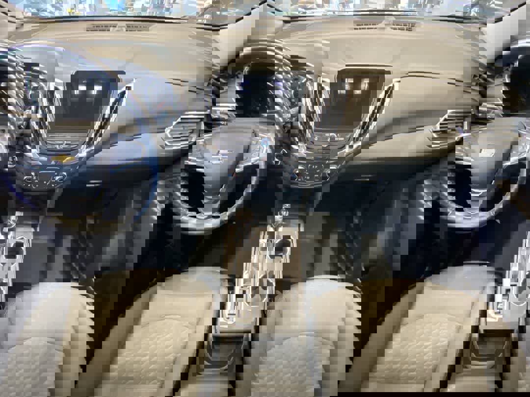 Used 2019 Chevrolet Equinox LT image 23