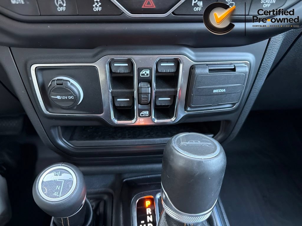 Certified 2022 Jeep Gladiator Overland AWD/4WD image 74