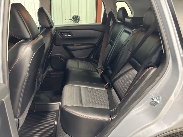 Used 2025 Nissan Rogue SV w/ Rock Creek Premium Package AWD/4WD image 17
