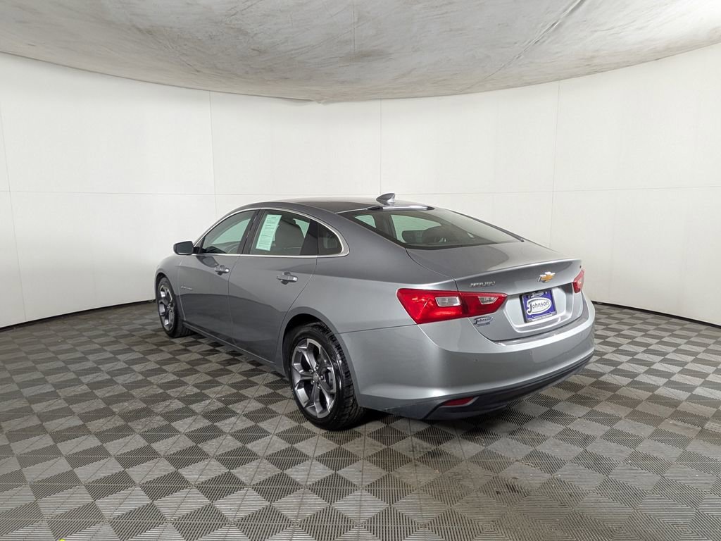 Used 2024 Chevrolet Malibu LT image 4
