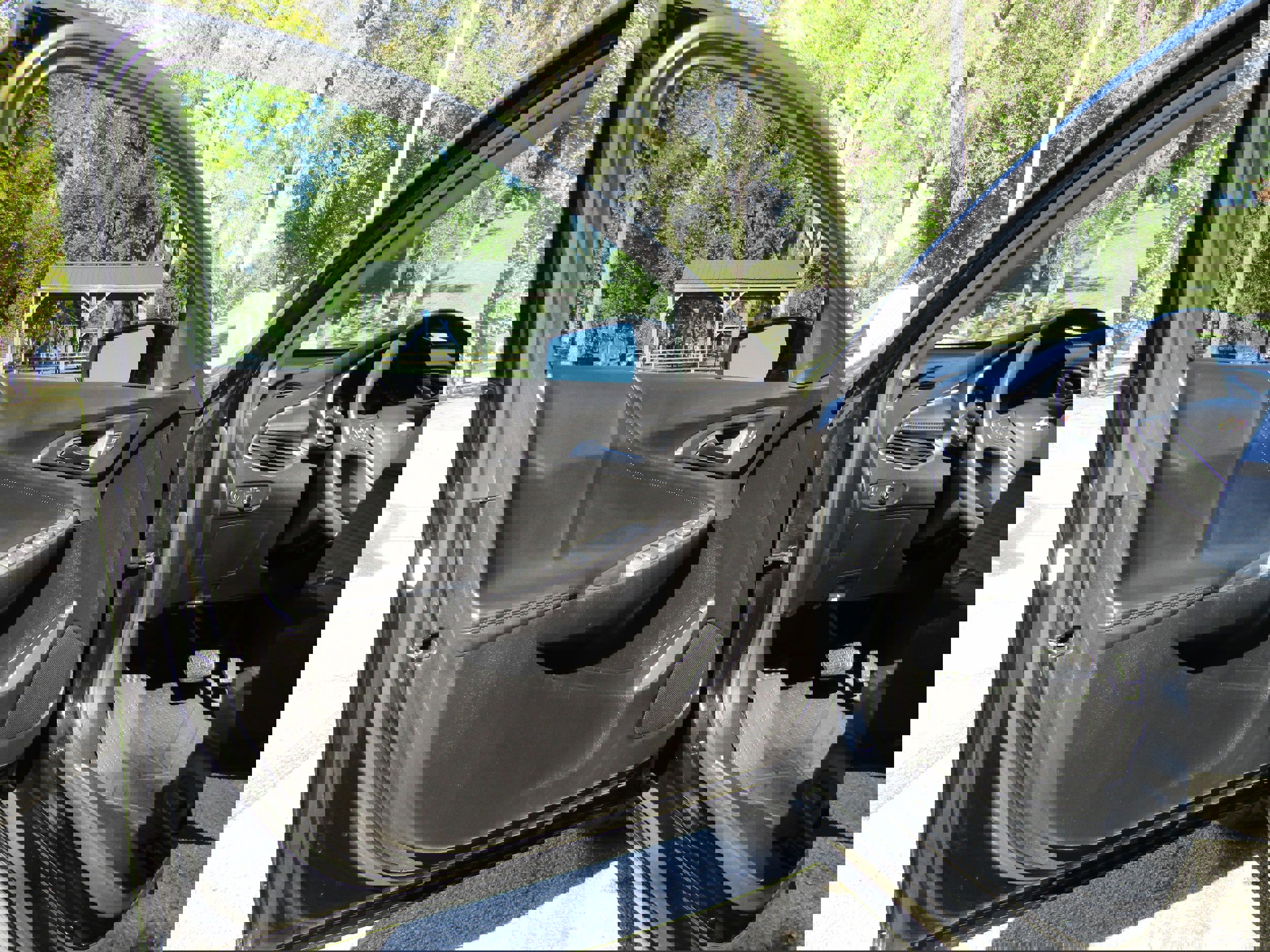 Used 2022 Chevrolet Malibu LT w/ Leather Package image 10