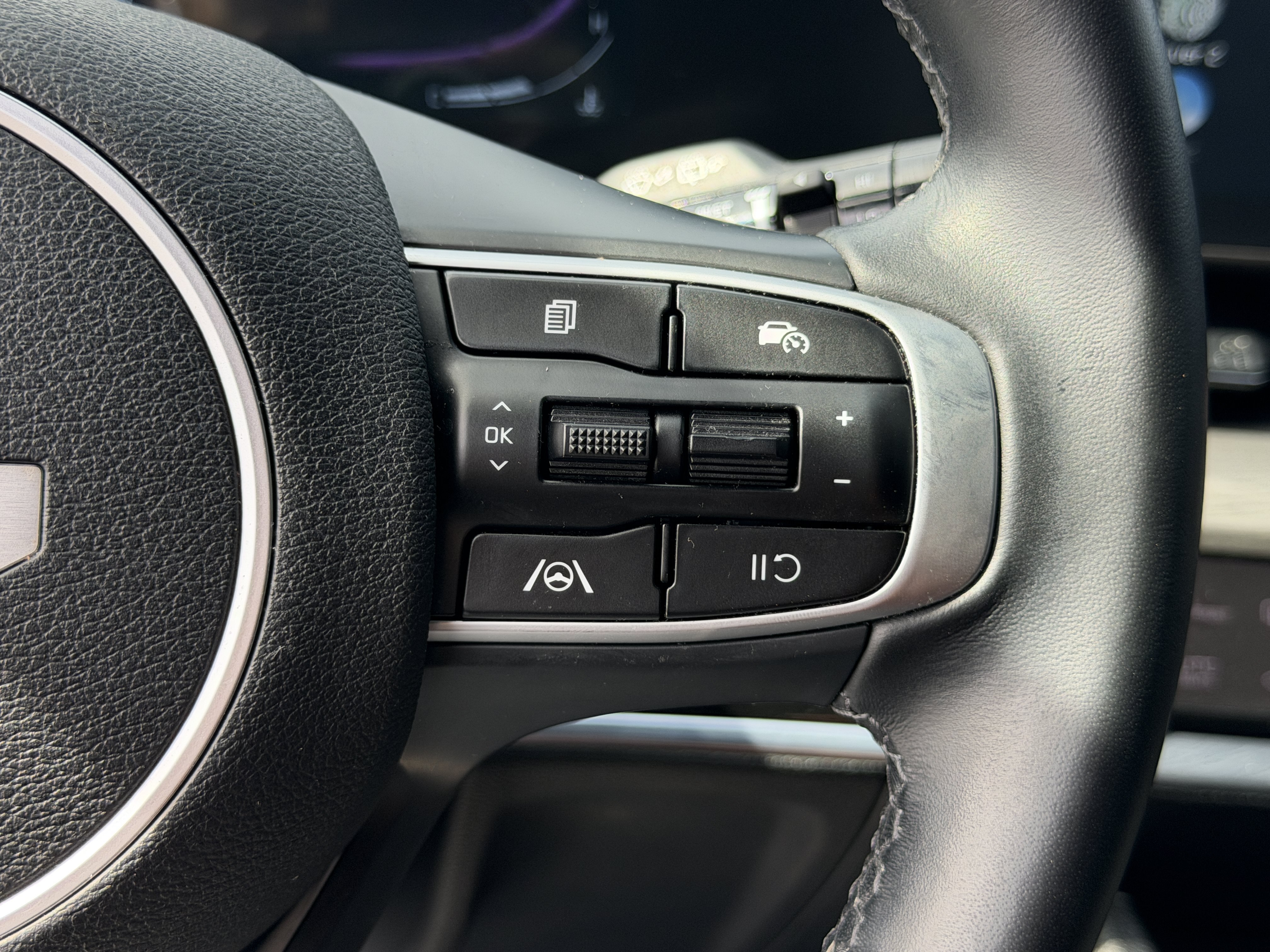 Used 2025 Kia Sportage X-Line AWD/4WD image 20