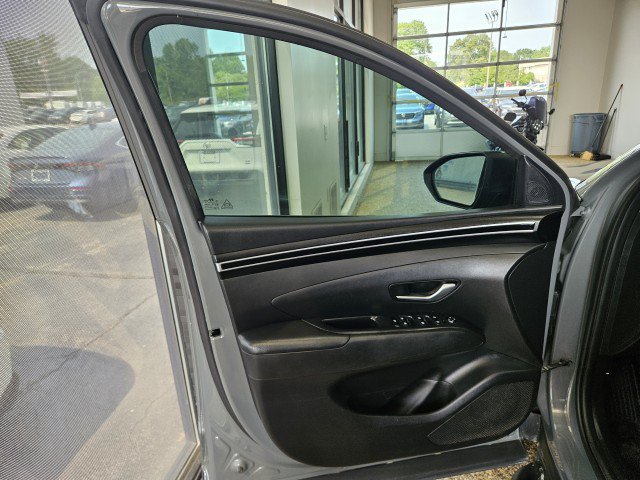 Used 2023 Hyundai Santa Cruz Night AWD/4WD image 17